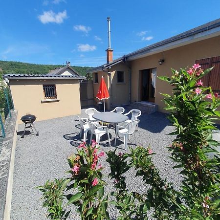 Gite Des Jardiniers Fumay 外观 照片
