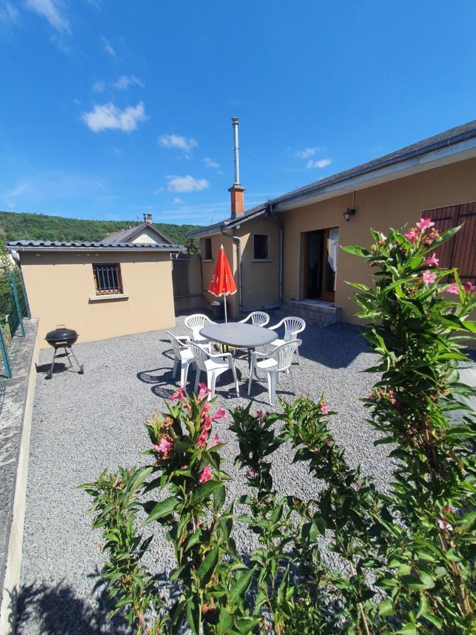 Gite Des Jardiniers Fumay 外观 照片